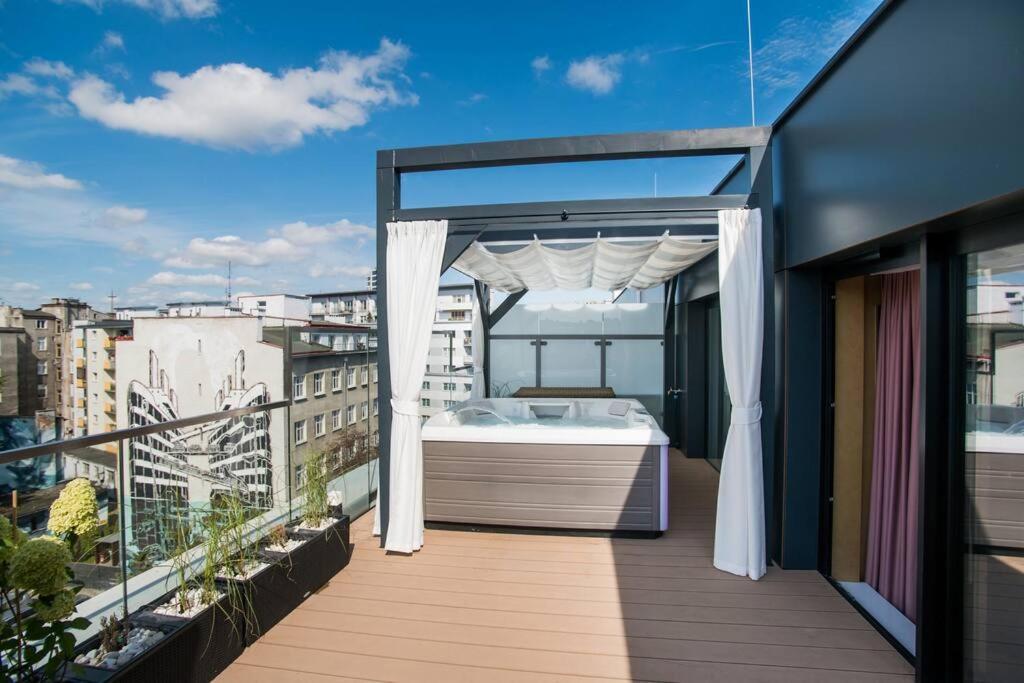 Luksusowy Penthouse Z Jacuzzi I Widokiem Na Morze Daire Gdynia Dış mekan fotoğraf